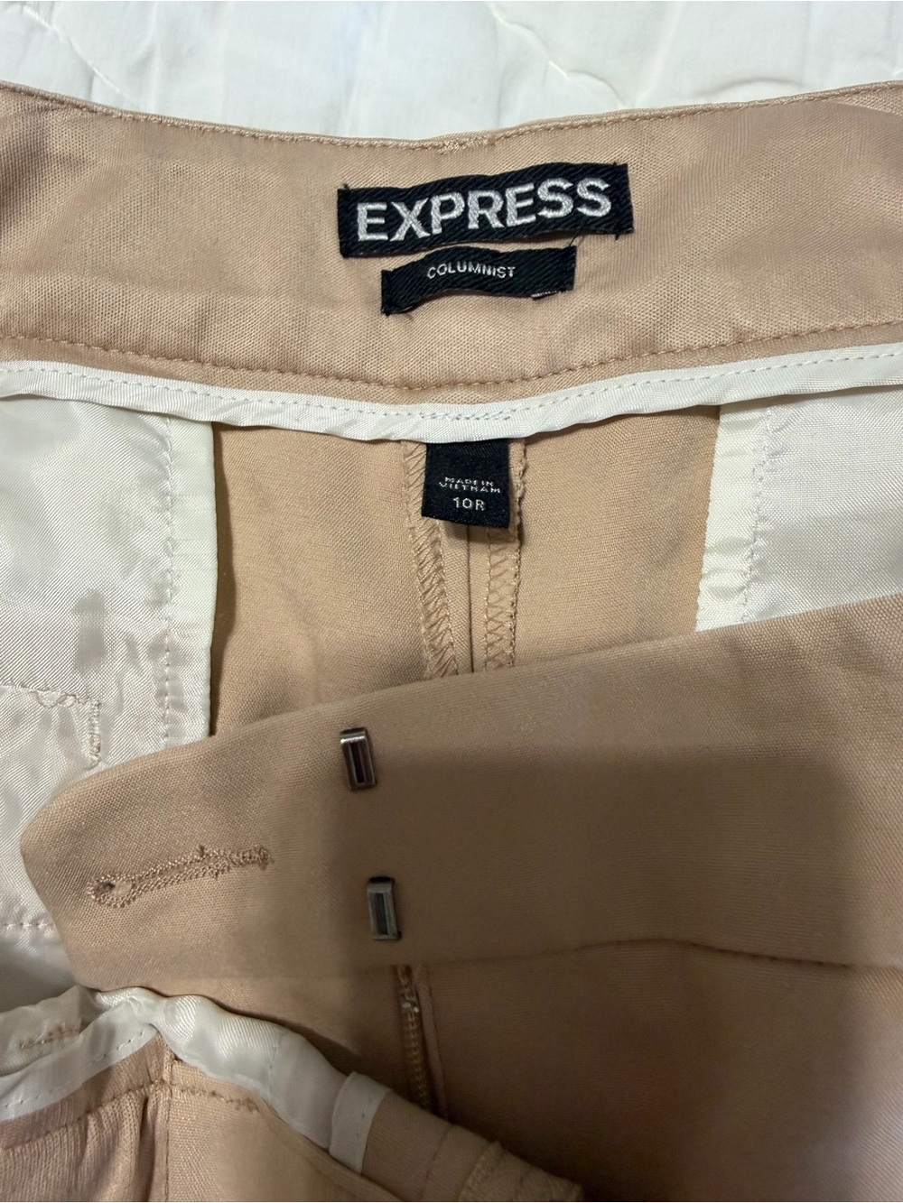 Express Columnist Pants- 2 pair - Picture 4 of 9